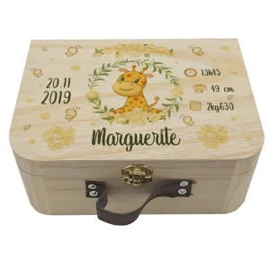 Valisette naissance personnalisée Girafe – Boîte souvenirs bébé en bois